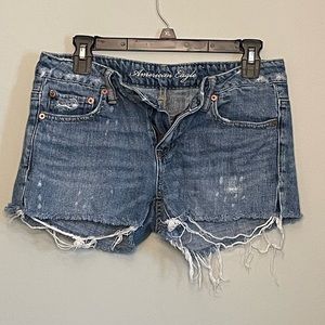 Mid rise shorts